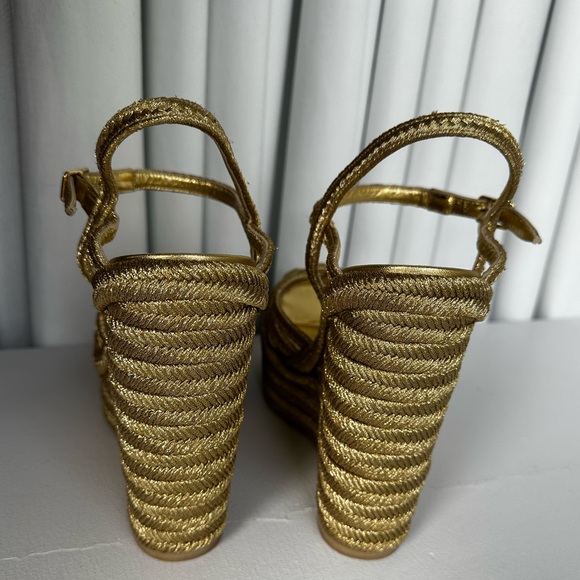 Saint Laurent size 8US Gold platform Sandals like New - Picture 8 of 8
